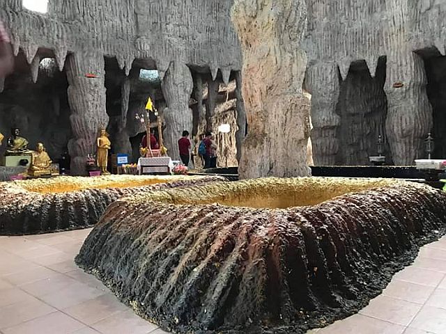 Wat Klai Kangwon (Khao Sarapatdee Sri Charoentham) 